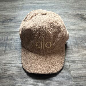 Brand new alo hat